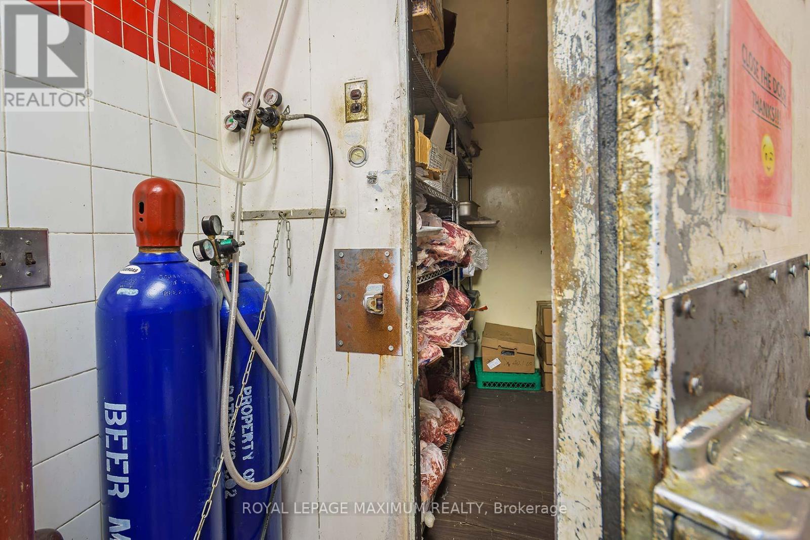 165 Hartzel Road, St. Catharines, Ontario L2P 1N6 - Photo 44 - X12556566