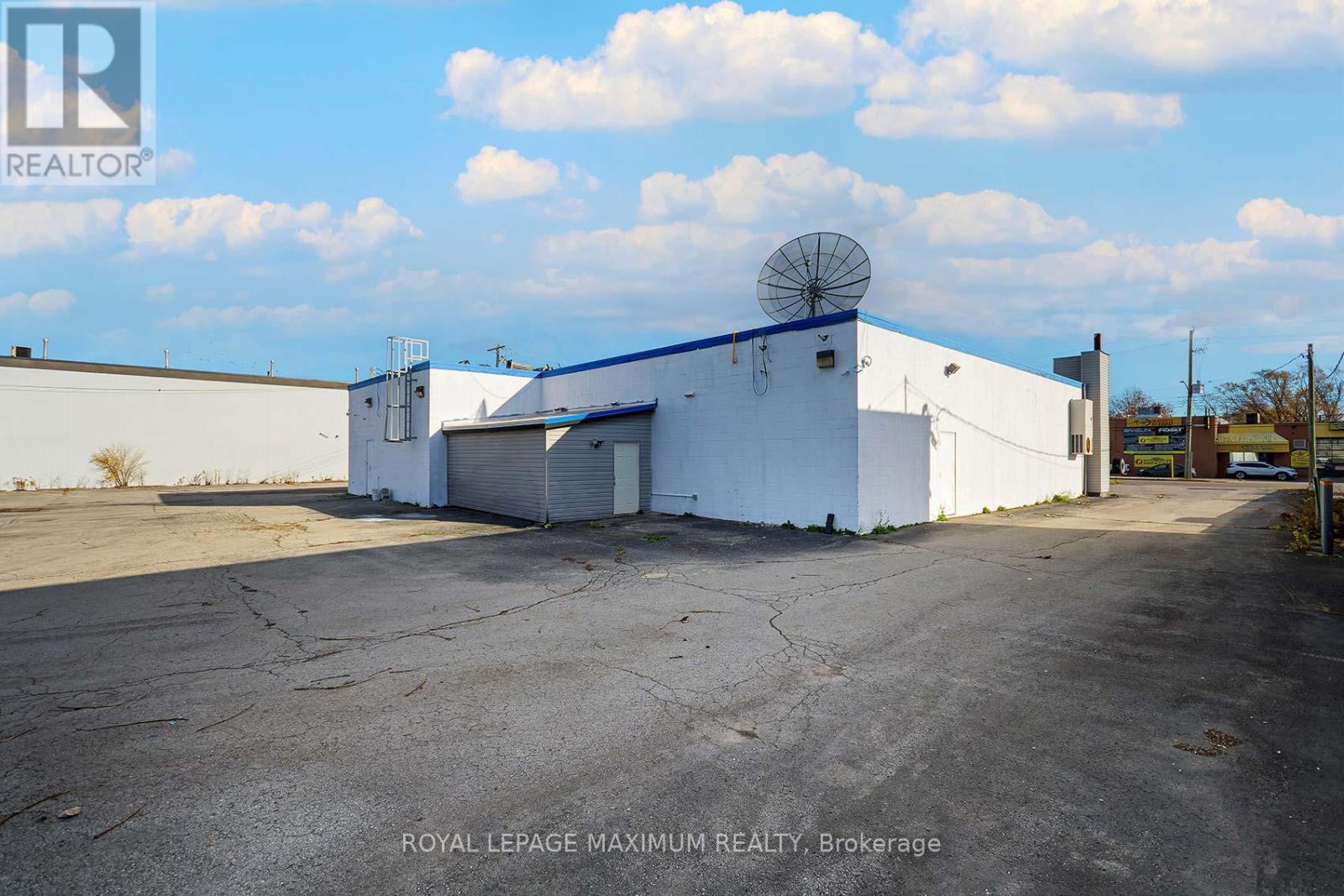 165 Hartzel Road, St. Catharines, Ontario L2P 1N6 - Photo 49 - X12556566