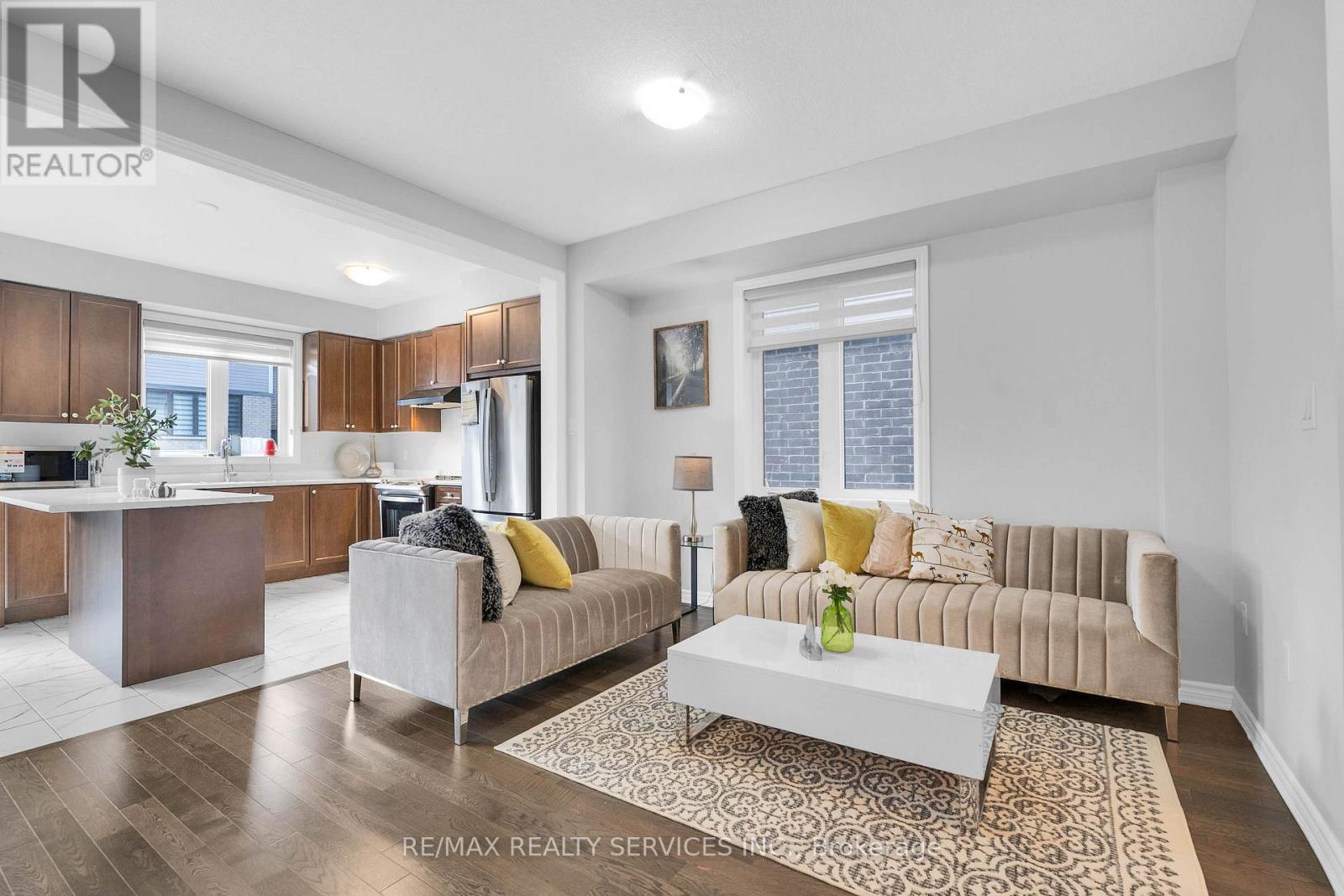 406 Dolman Street, Woolwich, Ontario  N0B 1M0 - Photo 11 - X12556592