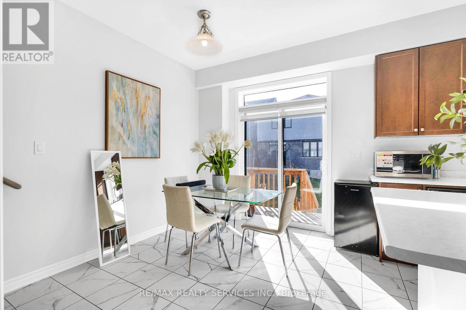 406 Dolman Street, Woolwich, Ontario  N0B 1M0 - Photo 14 - X12556592