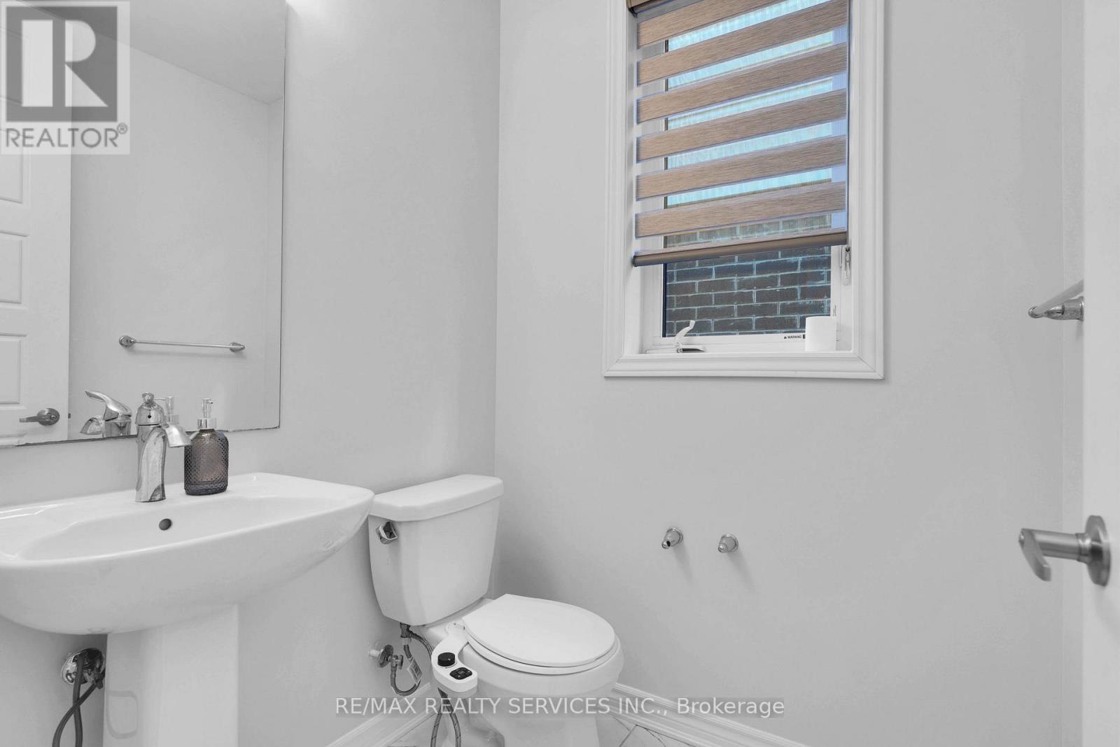 406 Dolman Street, Woolwich, Ontario  N0B 1M0 - Photo 17 - X12556592