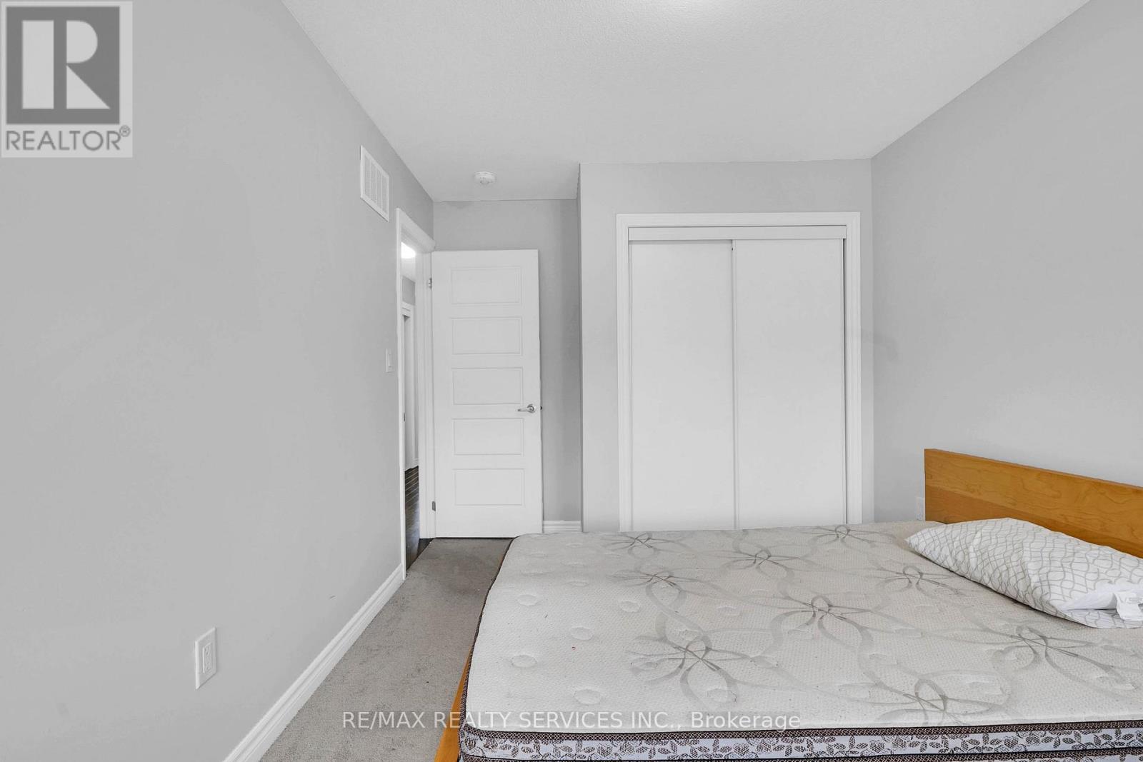 406 Dolman Street, Woolwich, Ontario  N0B 1M0 - Photo 25 - X12556592