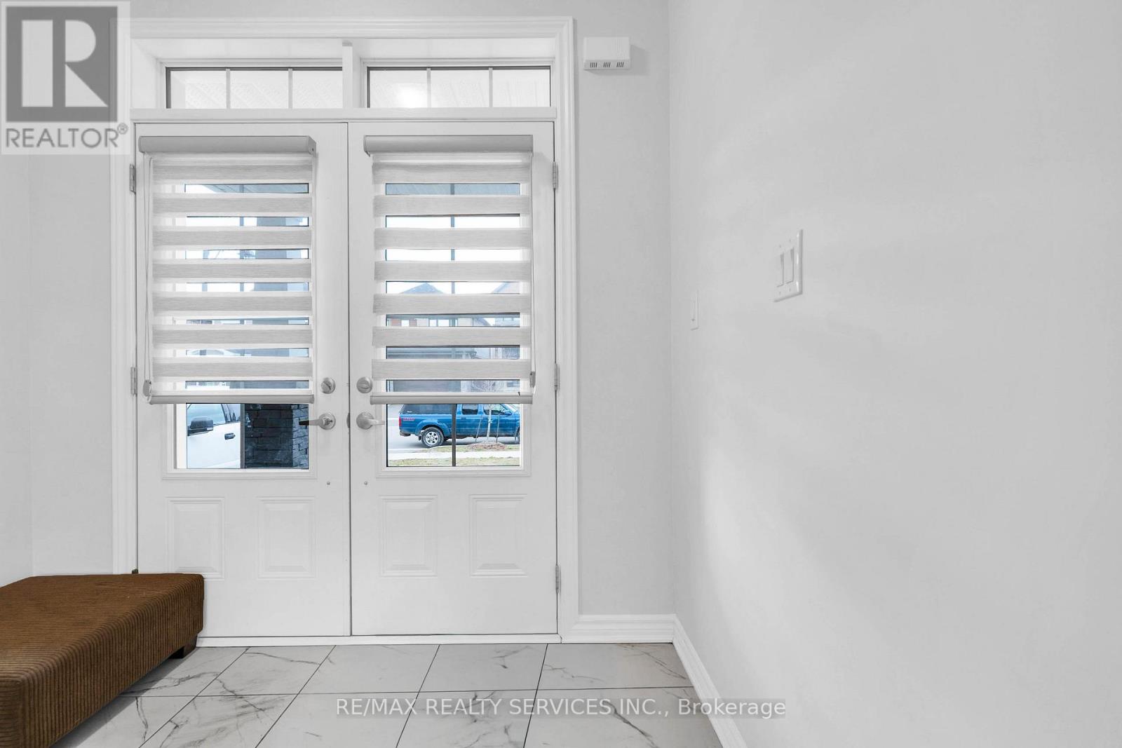 406 Dolman Street, Woolwich, Ontario  N0B 1M0 - Photo 6 - X12556592