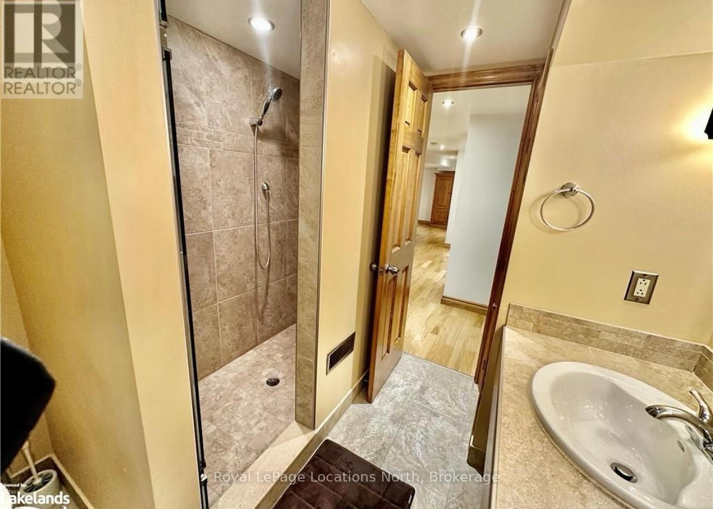 Lower - 305 Eliza Street, Meaford, Ontario  N4L 1B2 - Photo 14 - X12556630