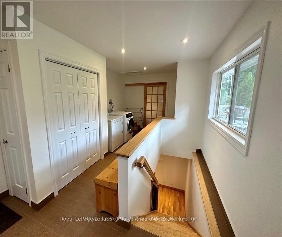 Lower - 305 Eliza Street, Meaford, Ontario  N4L 1B2 - Photo 2 - X12556630