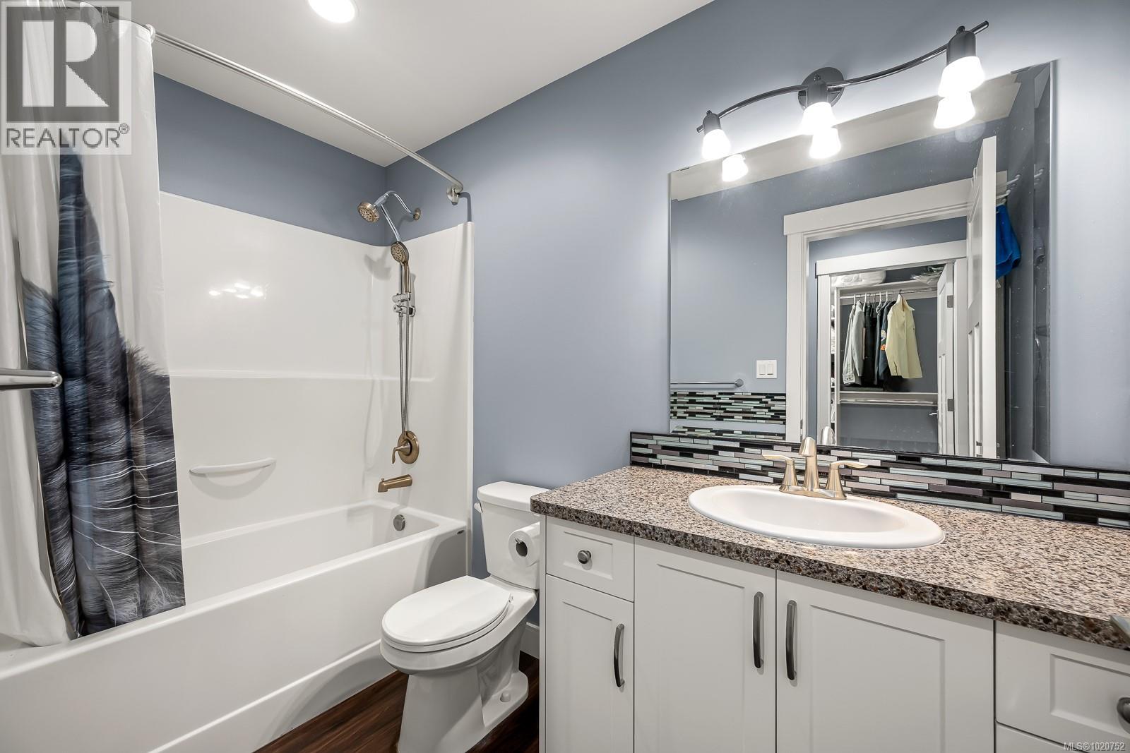 B 2709 Bickle St, Courtenay, British Columbia  V9N 0C8 - Photo 11 - 1020752