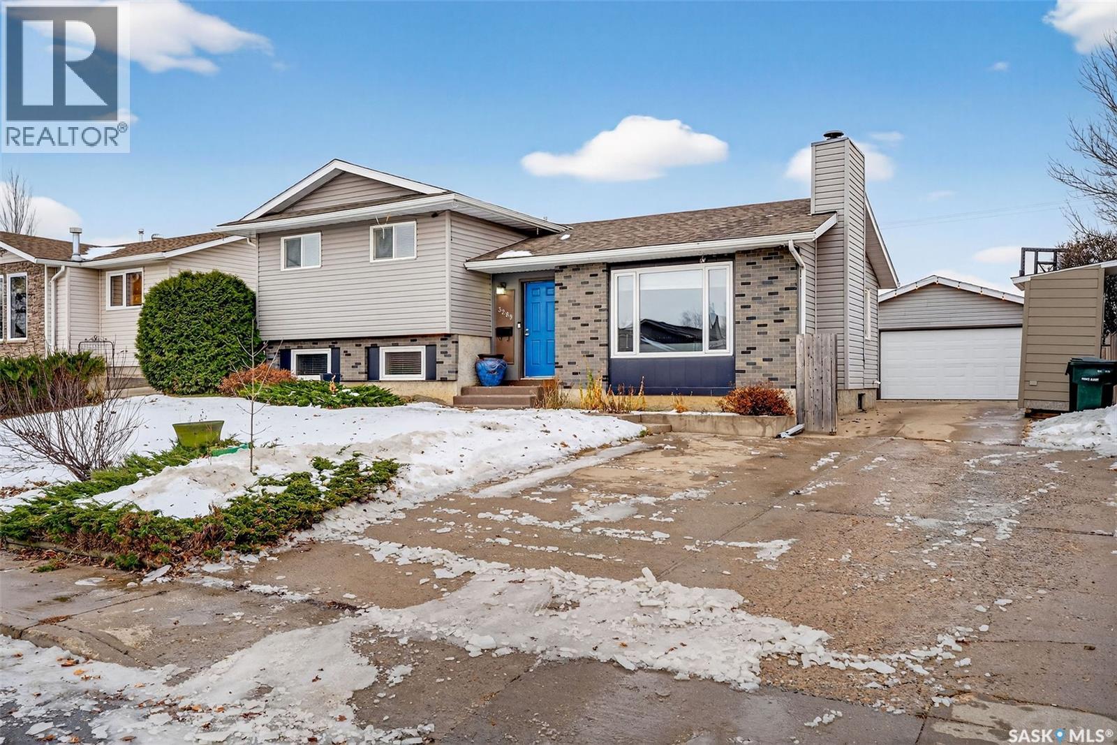 3289 Grey Owl Crescent, Prince Albert, Saskatchewan  S6V 6X6 - Photo 2 - SK024232