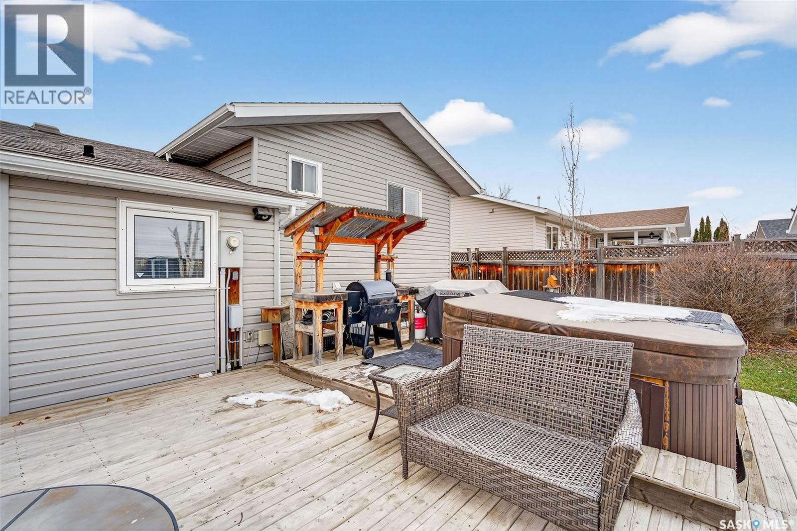 3289 Grey Owl Crescent, Prince Albert, Saskatchewan  S6V 6X6 - Photo 31 - SK024232