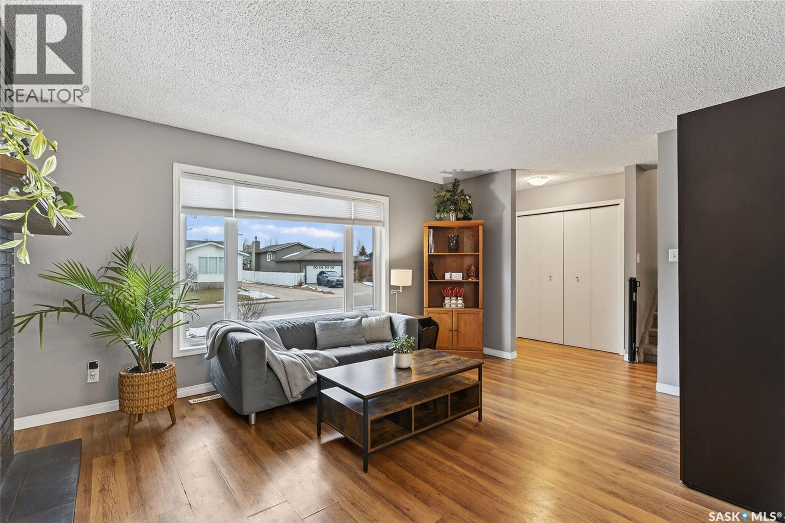 3289 Grey Owl Crescent, Prince Albert, Saskatchewan  S6V 6X6 - Photo 4 - SK024232