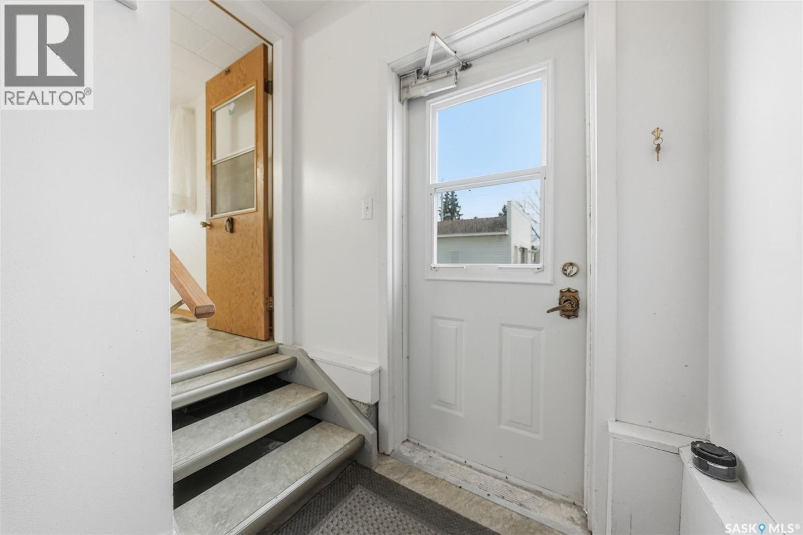 624 Saskatchewan Avenue, Imperial, Saskatchewan  S0G 2J0 - Photo 4 - SK024171