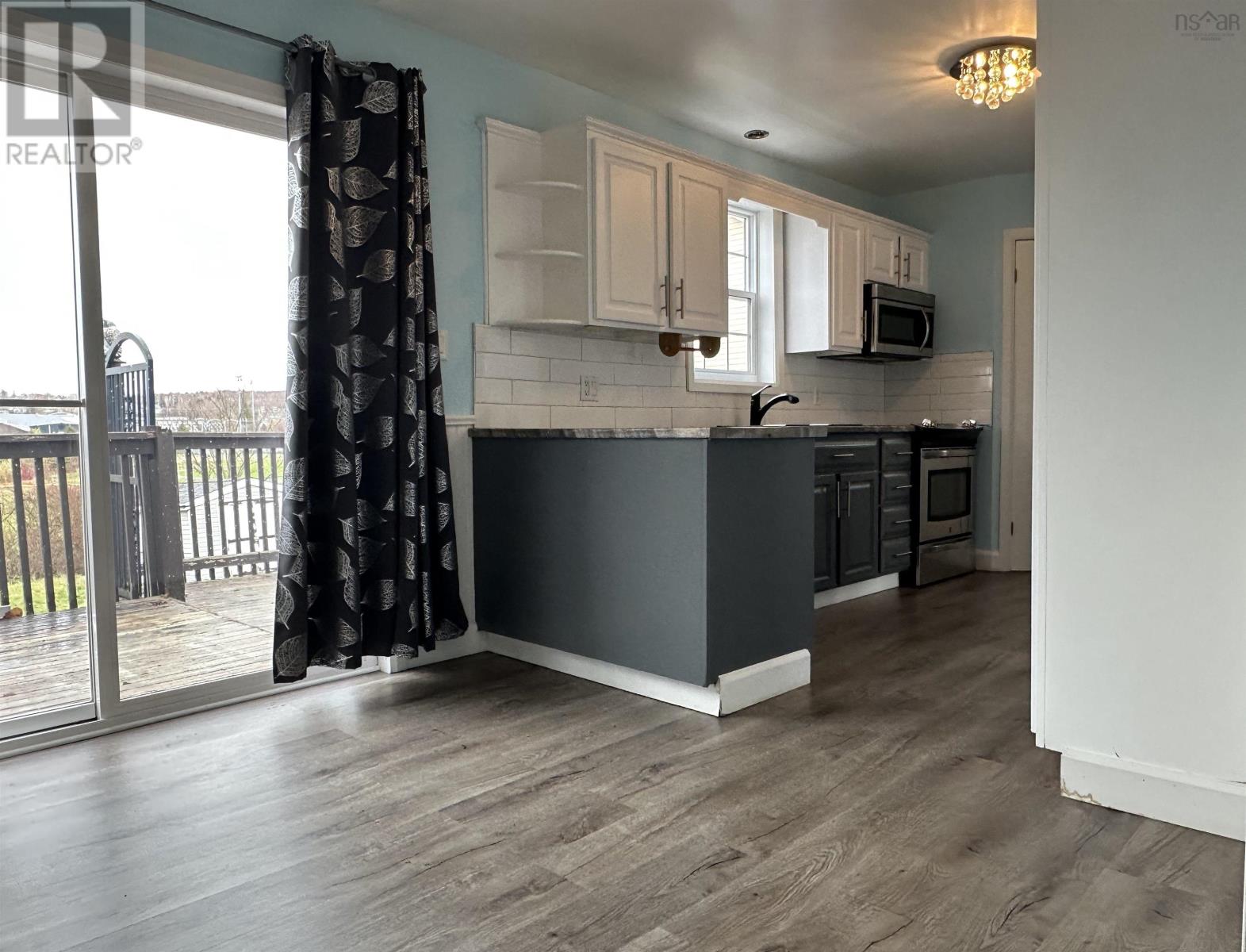 261 Cottage Road, Sydney, Nova Scotia  B1P 2E7 - Photo 12 - 202528211