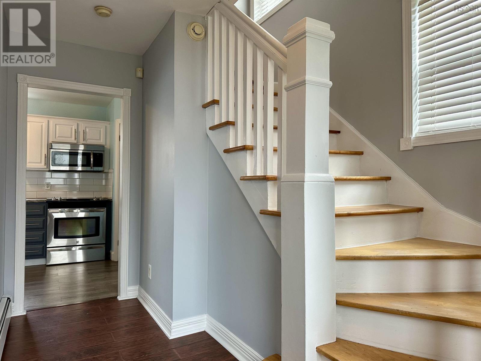 261 Cottage Road, Sydney, Nova Scotia  B1P 2E7 - Photo 18 - 202528211