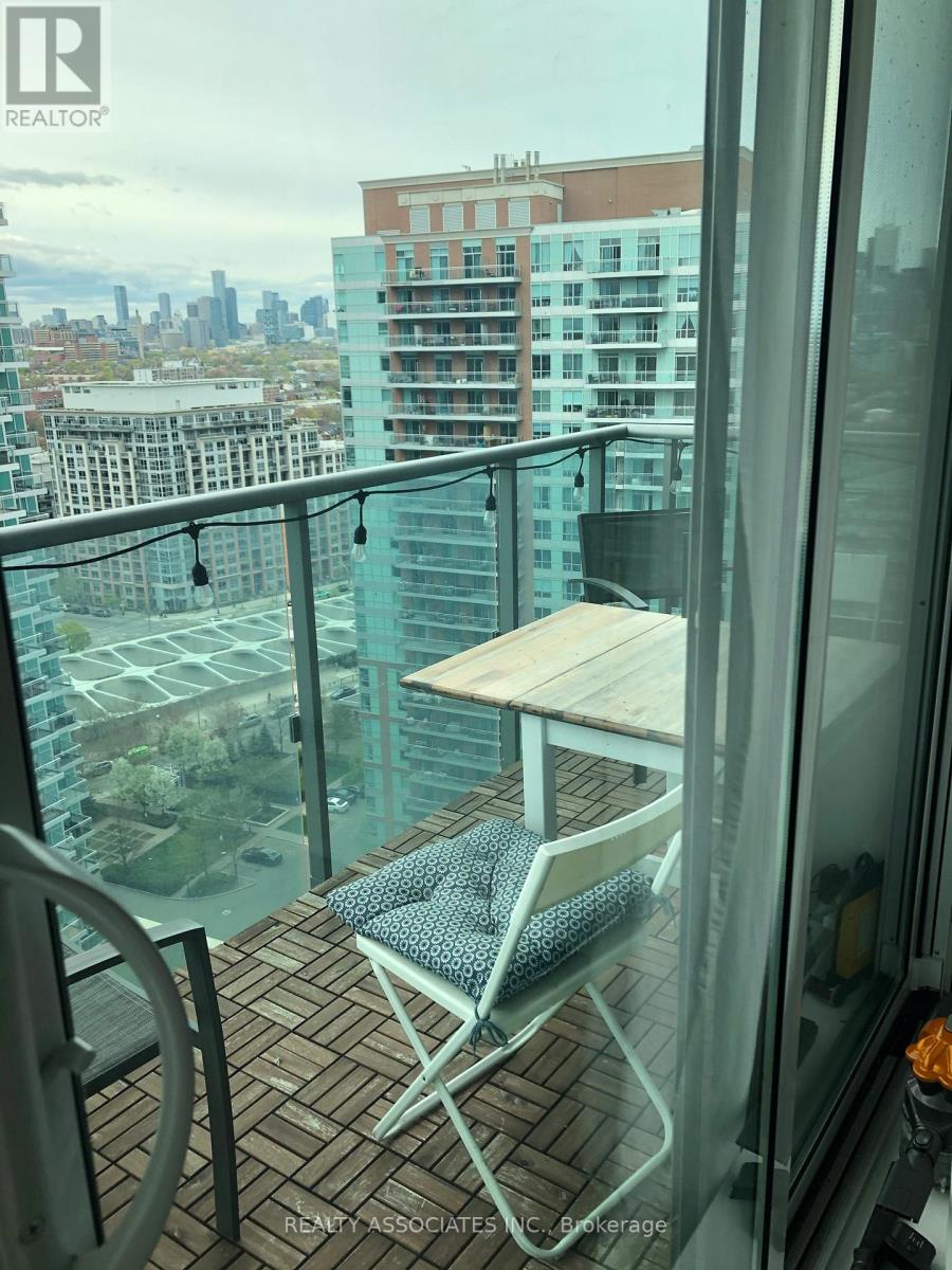 2102 - 150 East Liberty Street, Toronto, Ontario  M6K 3R5 - Photo 12 - C12556618