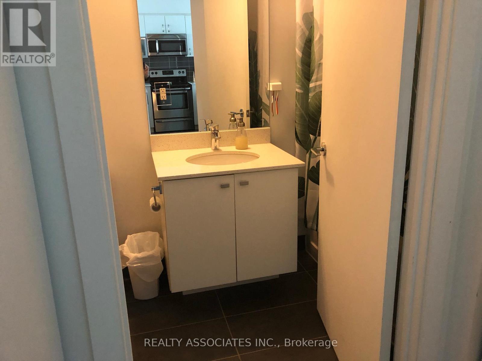 2102 - 150 East Liberty Street, Toronto, Ontario  M6K 3R5 - Photo 9 - C12556618