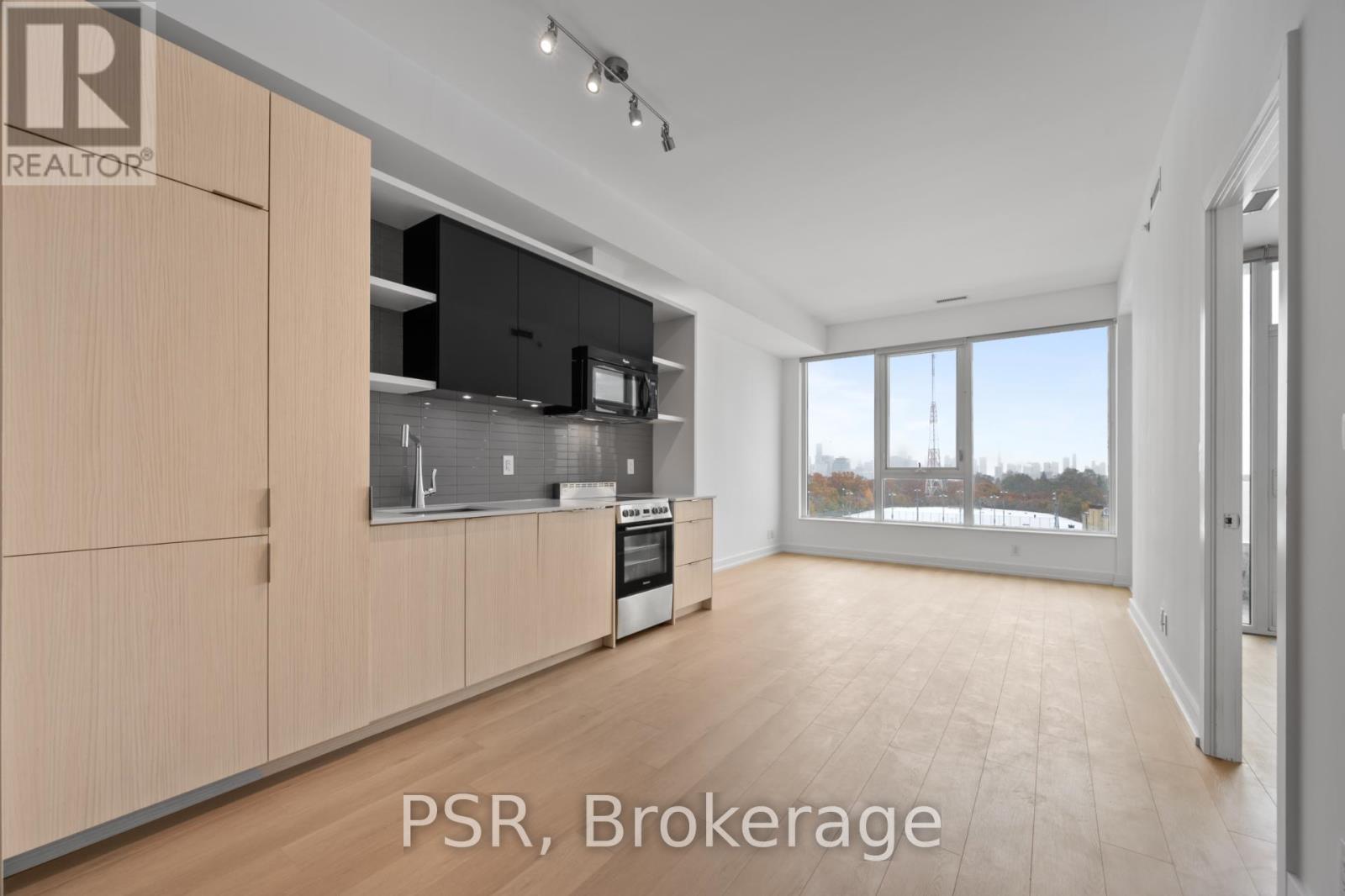 607 - 6 Parkwood Avenue, Toronto, Ontario  M4V 0A3 - Photo 2 - C12556682