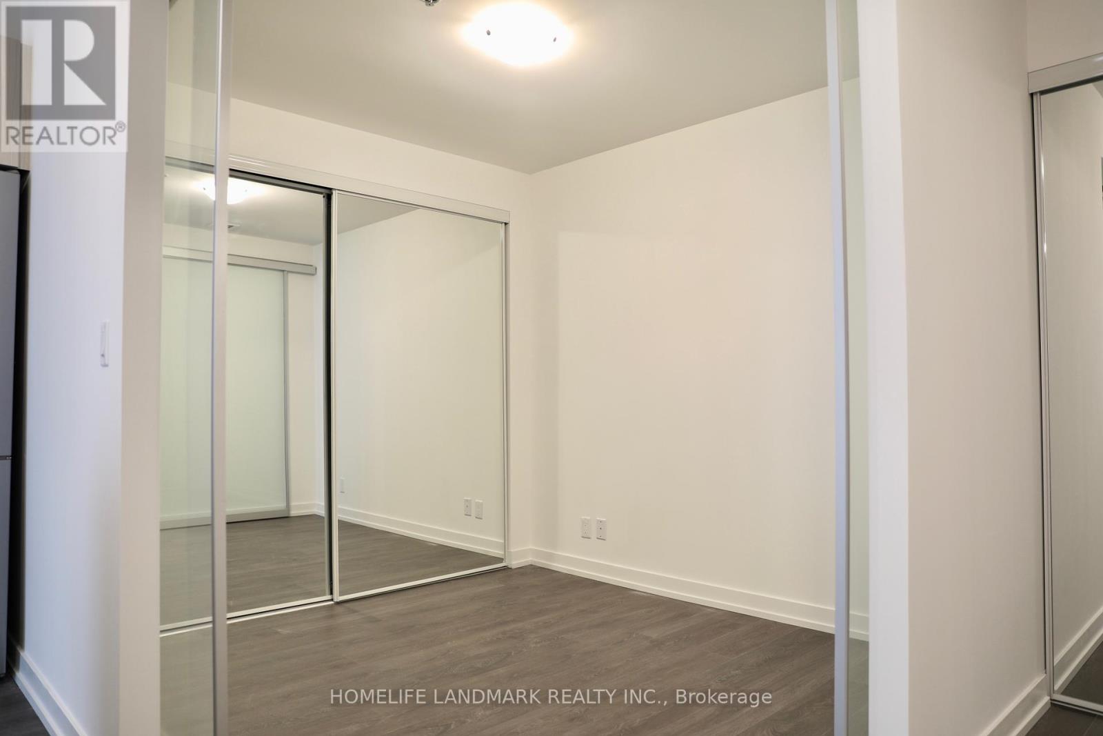 507 - 203 College Street, Toronto, Ontario  M5T 1P9 - Photo 4 - C12556684