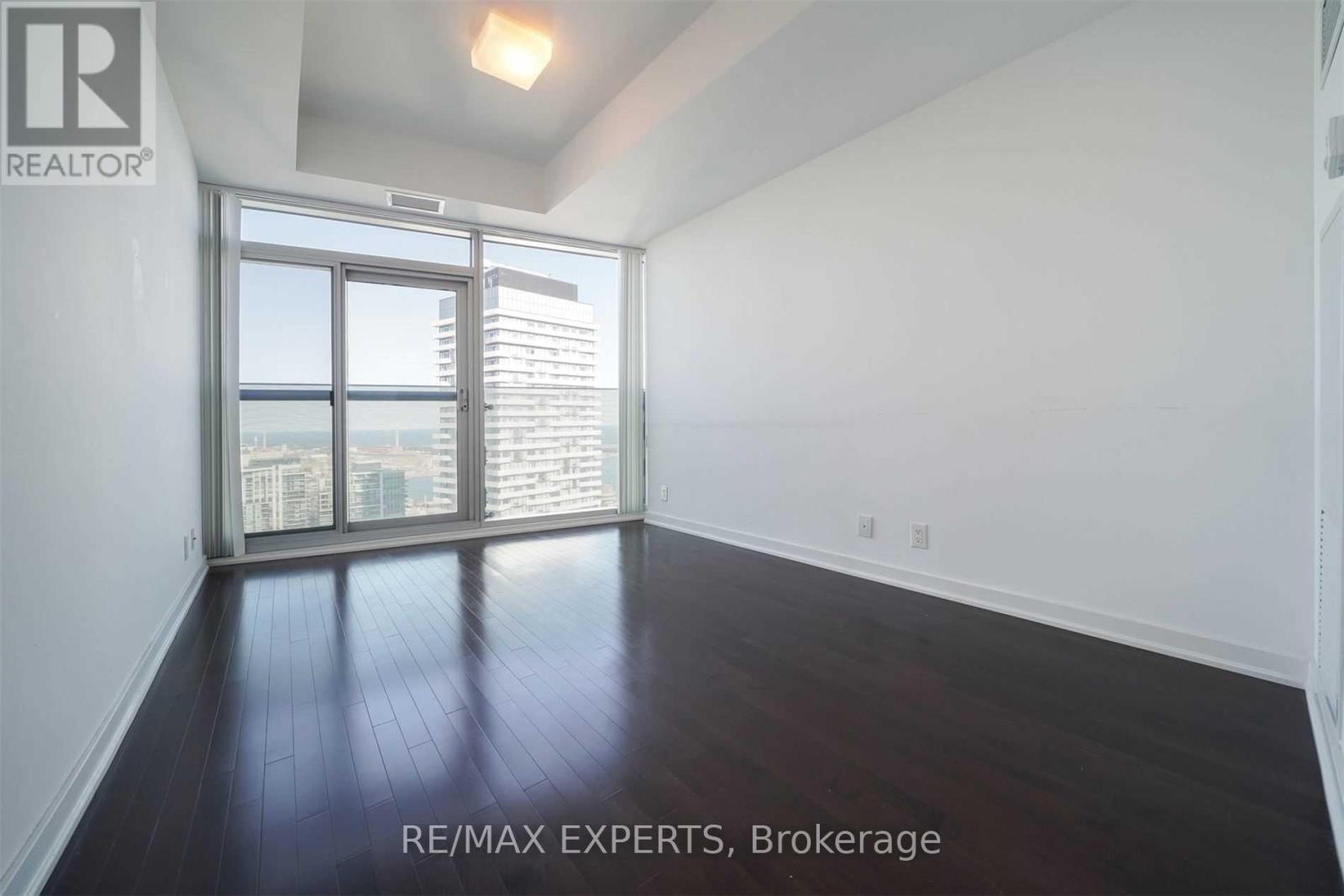 5202 - 14 York Street, Toronto, Ontario  M5J 2Z2 - Photo 7 - C12556700