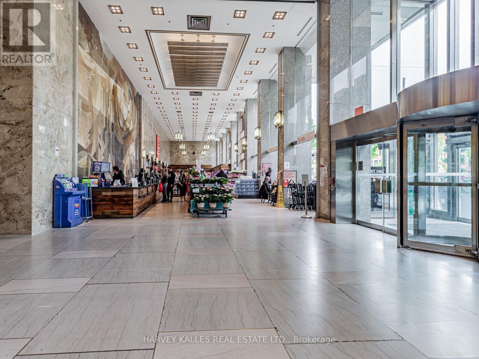 419 - 111 St Clair Avenue W, Toronto, Ontario M4V 1N5 - Photo 28 - C12556722