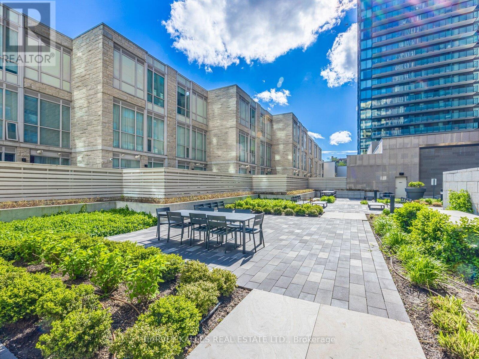 419 - 111 St Clair Avenue W, Toronto, Ontario M4V 1N5 - Photo 43 - C12556722