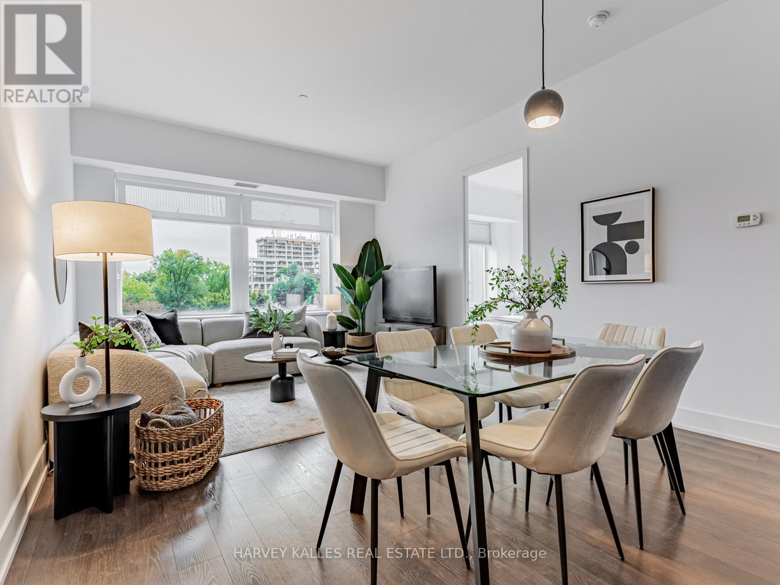 419 - 111 St Clair Avenue W, Toronto, Ontario M4V 1N5 - Photo 7 - C12556722