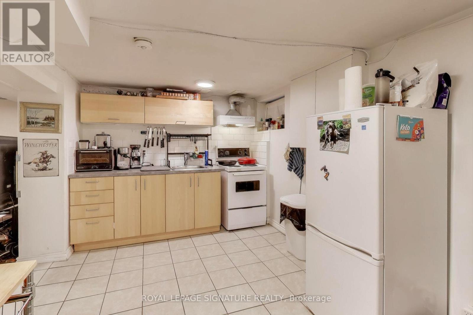 9 Havelock Street, Toronto, Ontario  M6H 3B3 - Photo 23 - C12556772