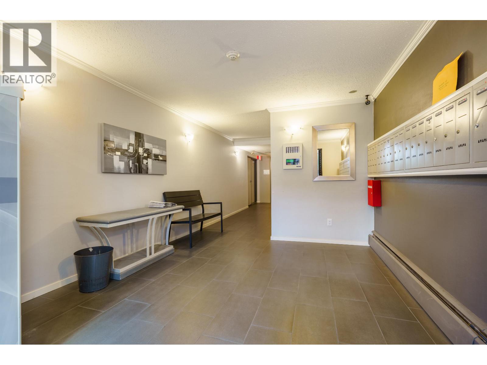 304 327 W 2nd Street, North Vancouver, British Columbia  V7M 1E2 - Photo 18 - R3068439