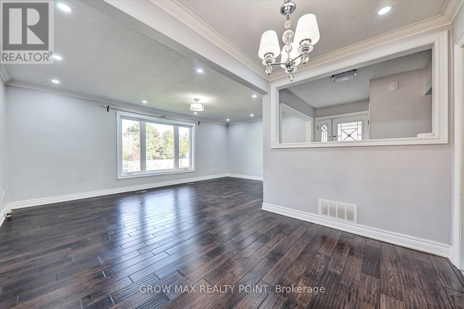 Upper - 184 Canlish Road E, Toronto, Ontario  M1P 1T2 - Photo 10 - E12556738