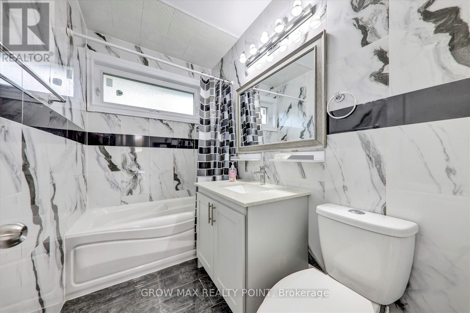 Upper - 184 Canlish Road E, Toronto, Ontario  M1P 1T2 - Photo 19 - E12556738