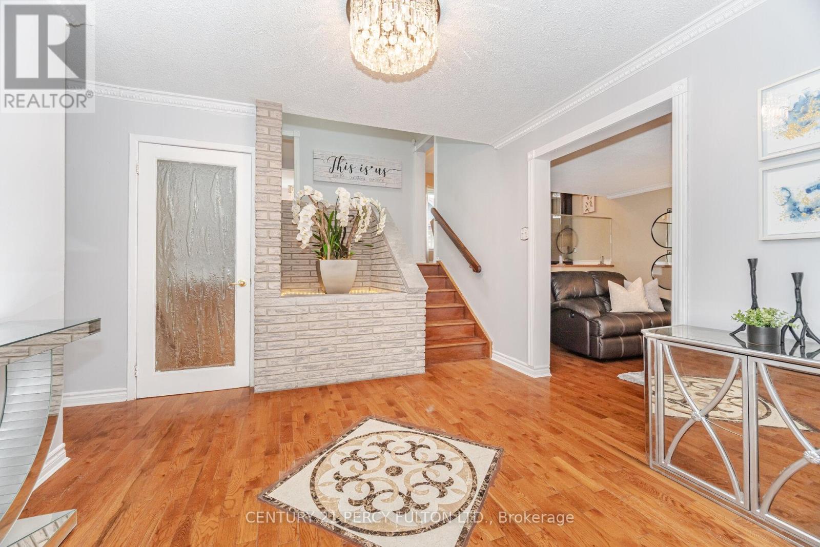 1994 Spruce Hill Road, Pickering, Ontario  L1V 3N8 - Photo 9 - E12556740