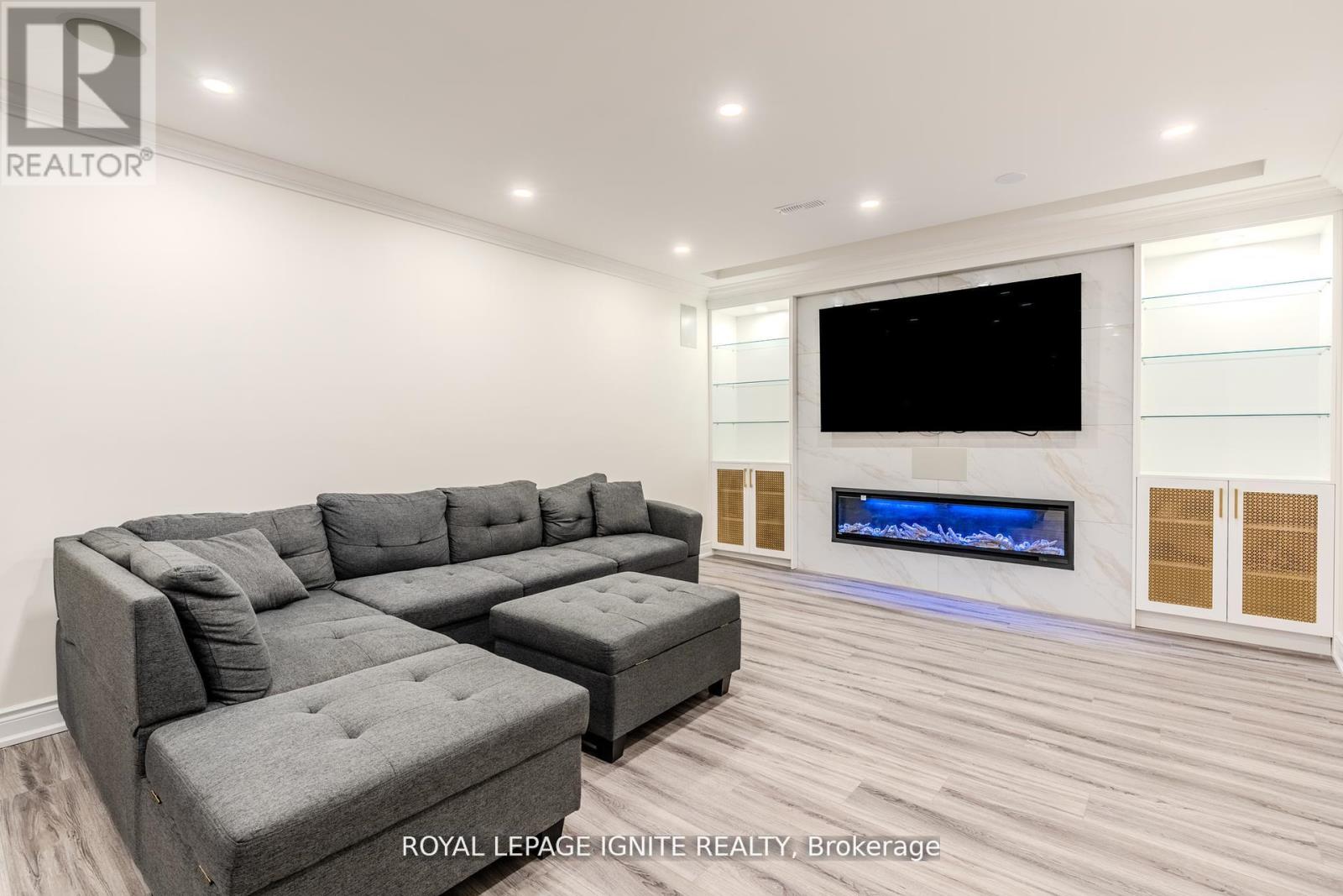 73 Kentwood Crescent, Markham, Ontario  L6B 0C4 - Photo 41 - N12418963