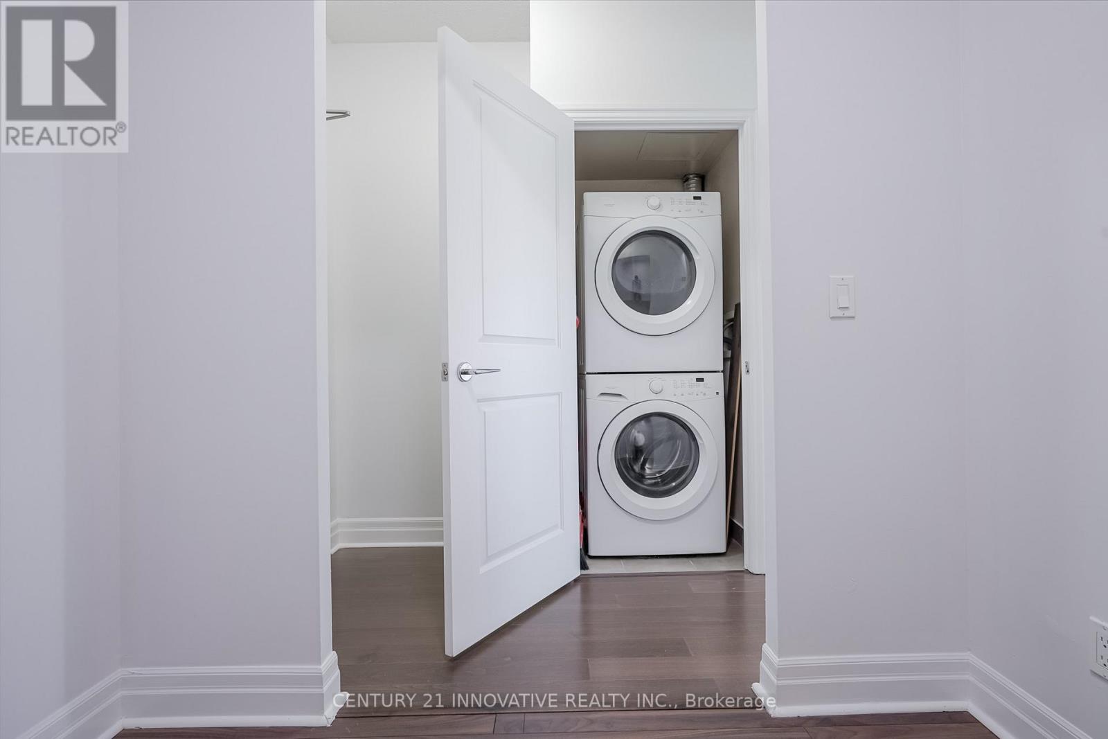 517 - 8130 Birchmount Road, Markham, Ontario  L6G 0E4 - Photo 11 - N12556600