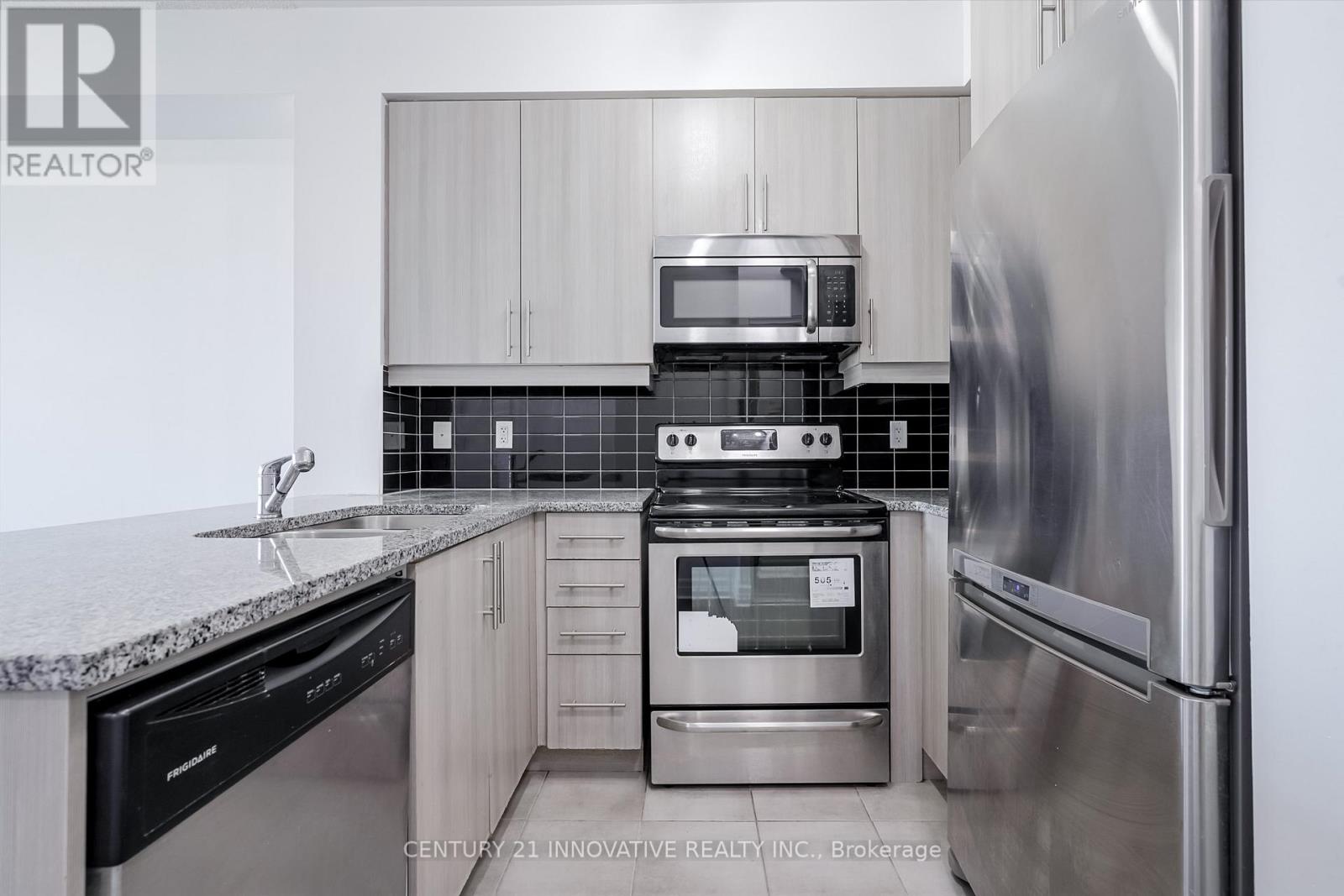 517 - 8130 Birchmount Road, Markham, Ontario  L6G 0E4 - Photo 17 - N12556600