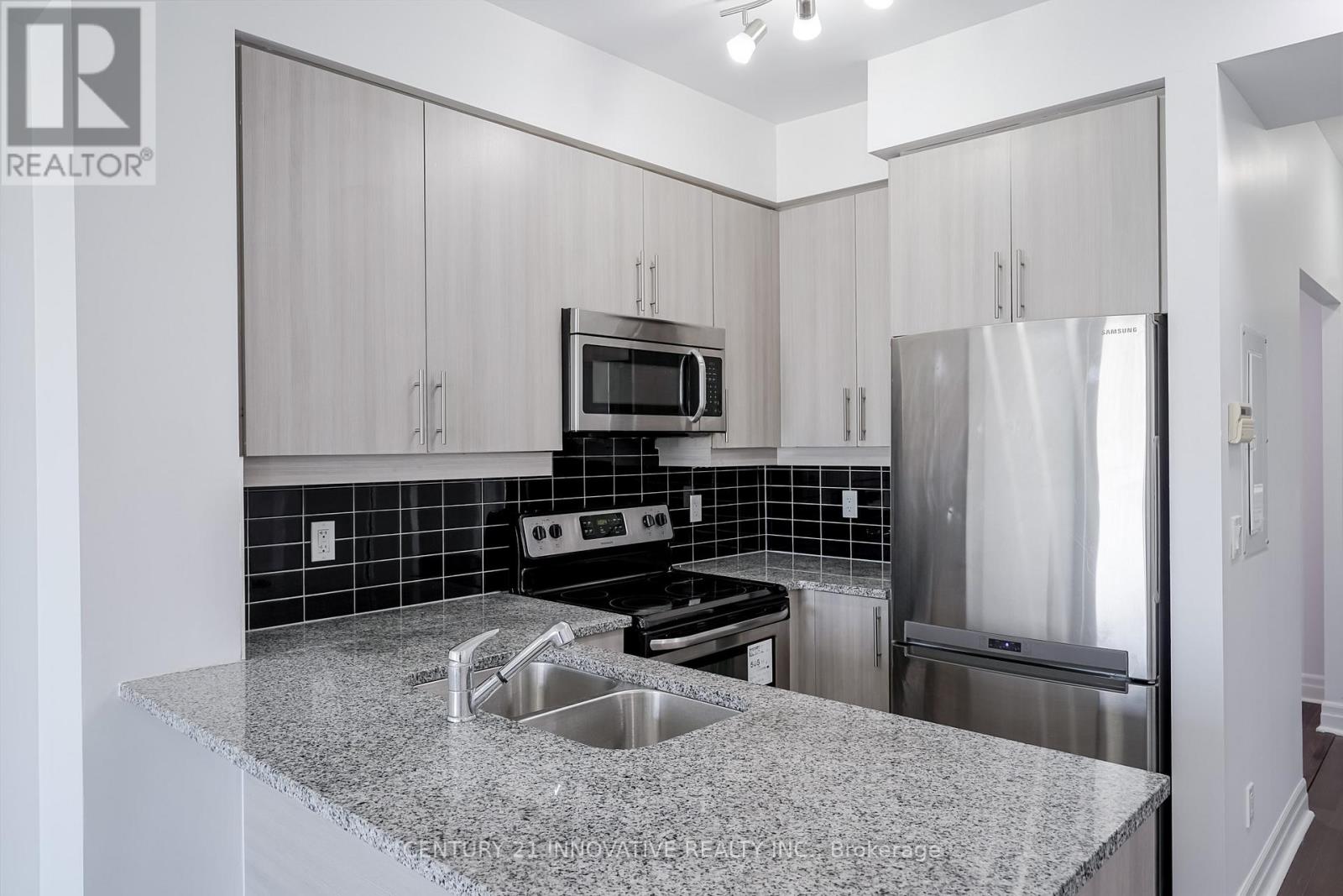 517 - 8130 Birchmount Road, Markham, Ontario  L6G 0E4 - Photo 20 - N12556600