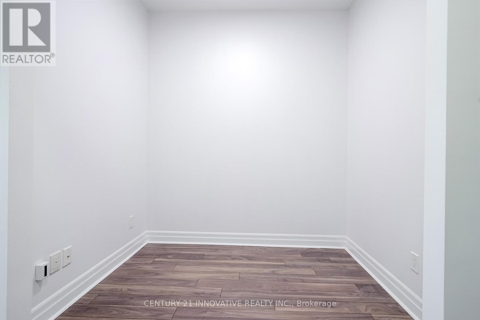 517 - 8130 Birchmount Road, Markham, Ontario  L6G 0E4 - Photo 7 - N12556600