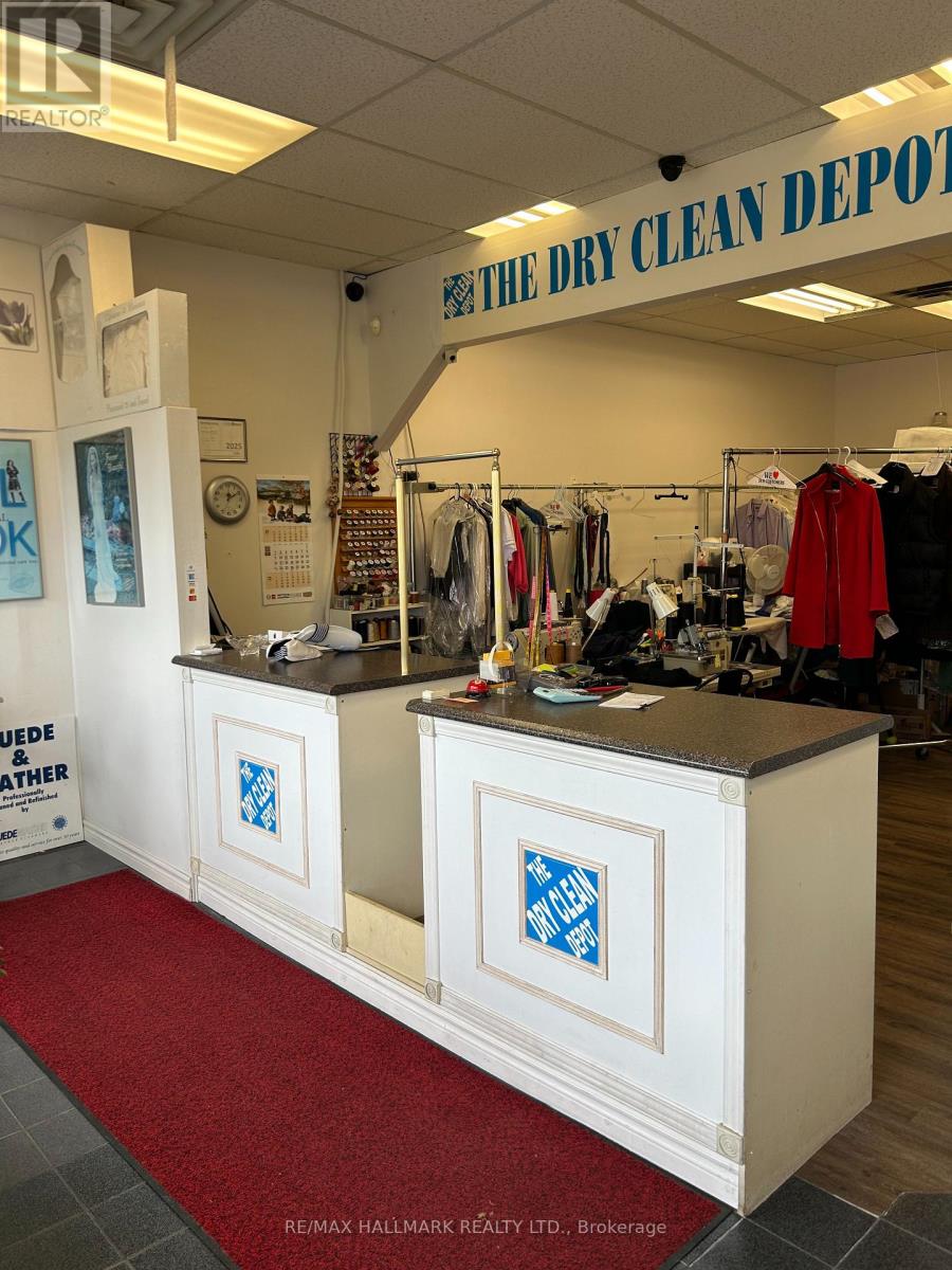 3 - 1 Stone Mason Drive, Markham, Ontario  L3P 6X3 - Photo 2 - N12556662