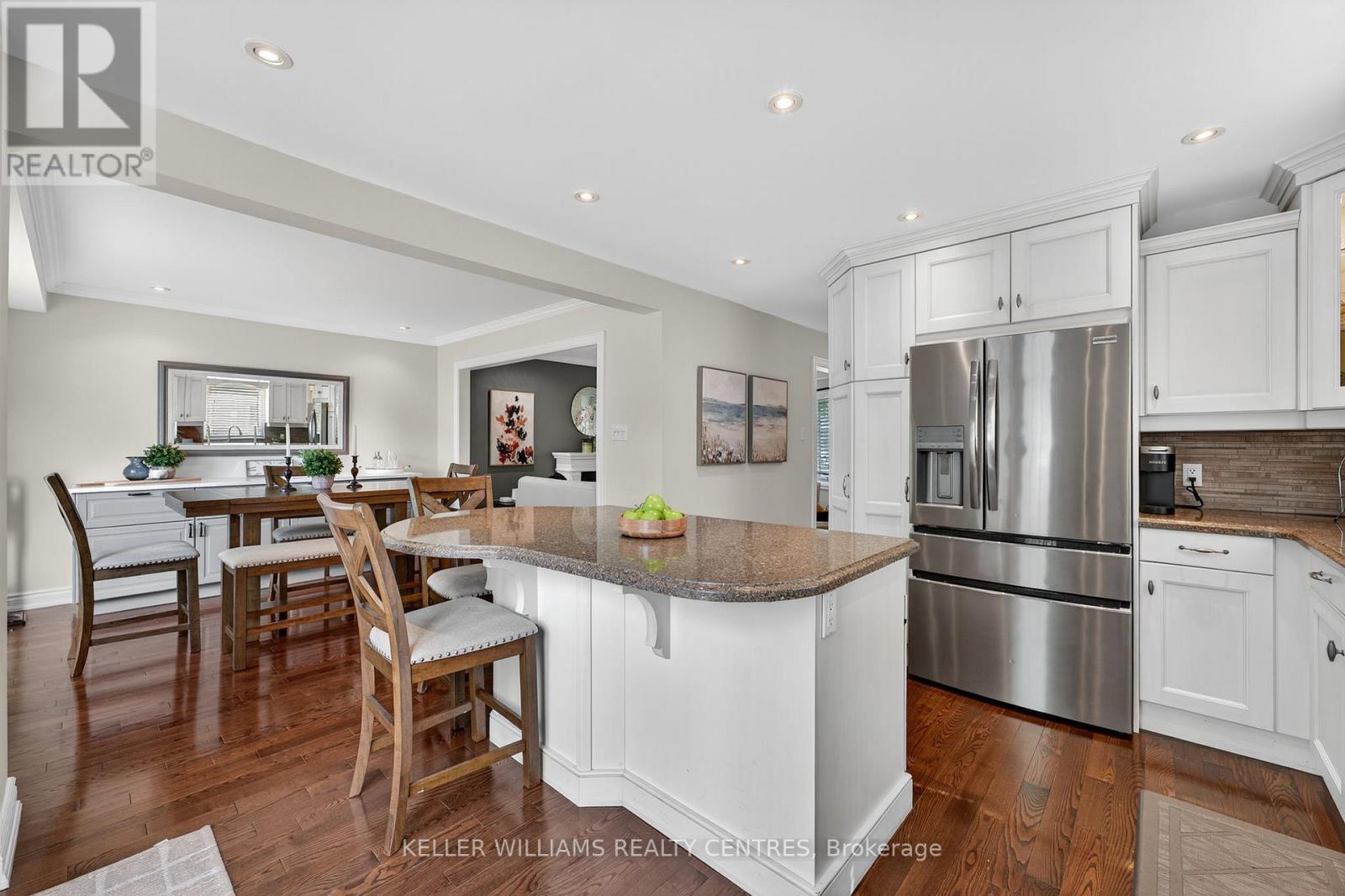 42 Buchanan Crescent, Aurora, Ontario  L4G 5K4 - Photo 16 - N12556688