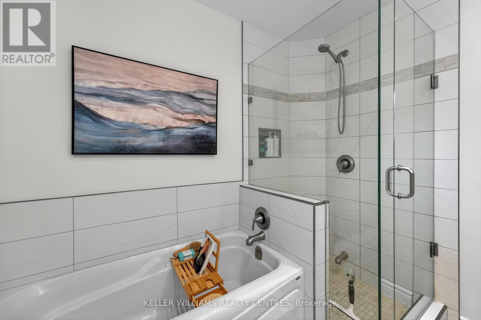 42 Buchanan Crescent, Aurora, Ontario  L4G 5K4 - Photo 32 - N12556688