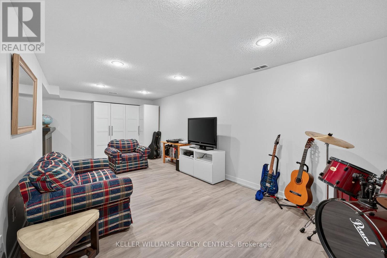 42 Buchanan Crescent, Aurora, Ontario  L4G 5K4 - Photo 33 - N12556688