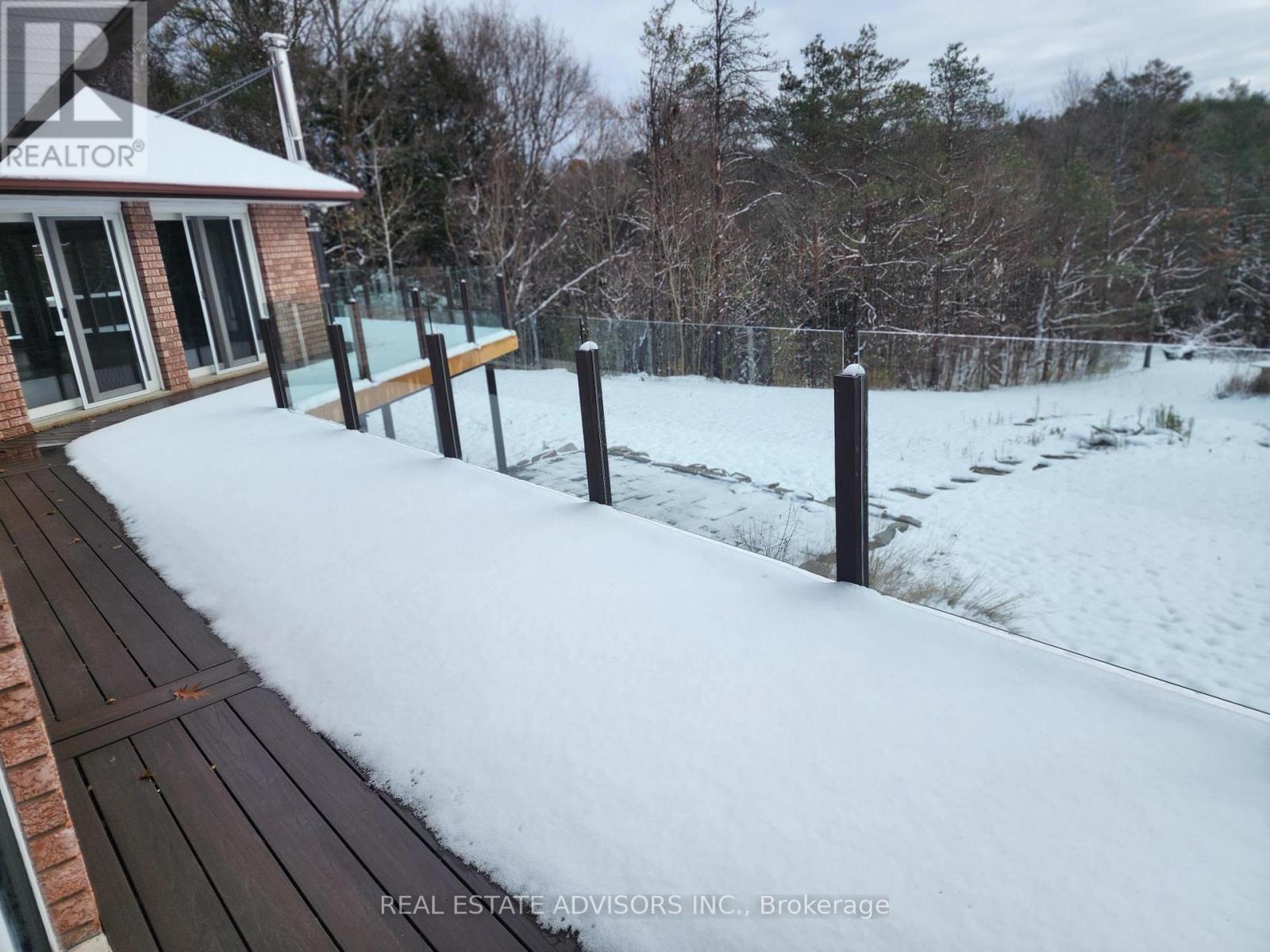 4997 Davis Drive, Whitchurch-Stouffville, Ontario  L4A 1Z1 - Photo 4 - N12556712