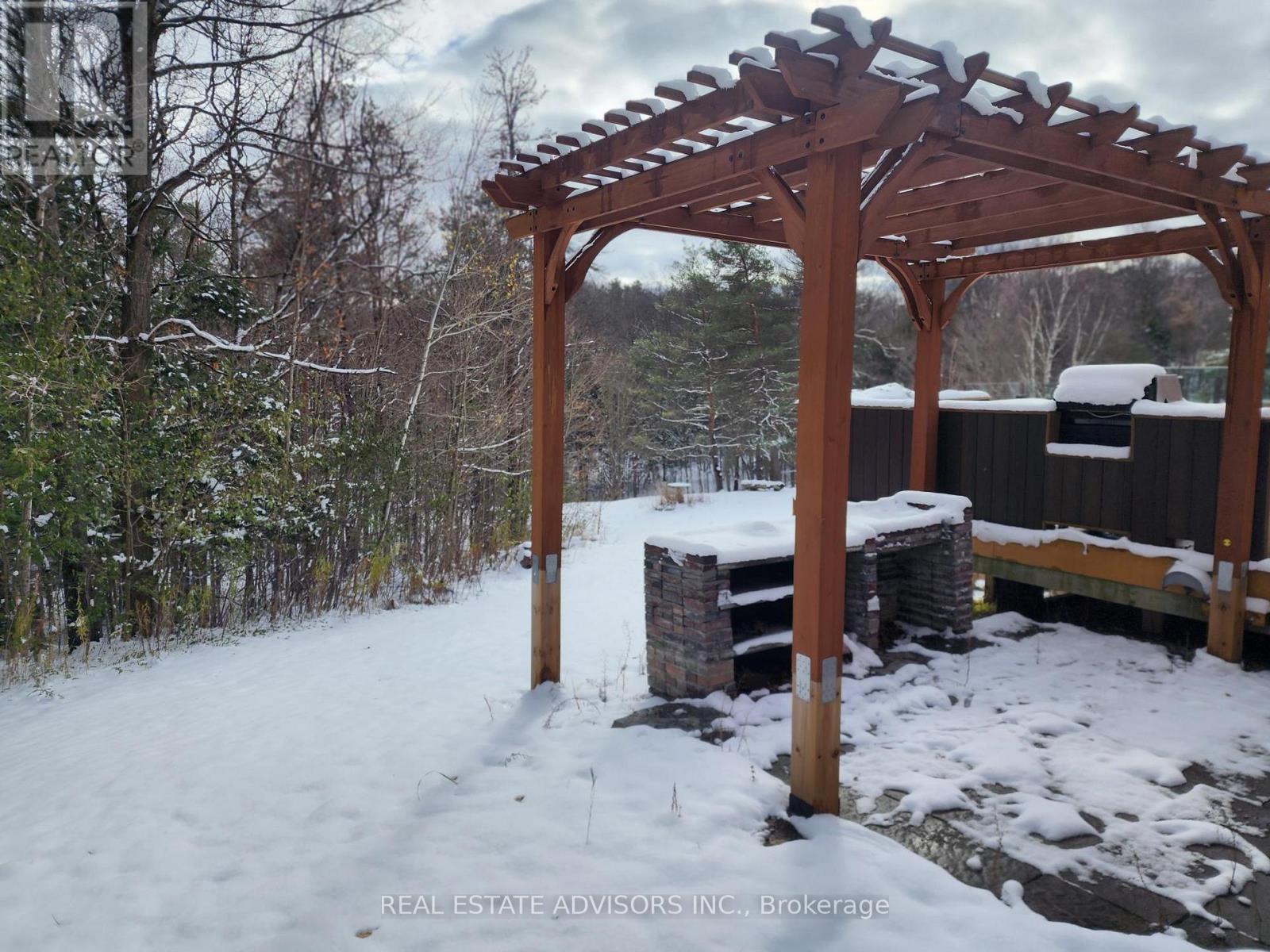 4997 Davis Drive, Whitchurch-Stouffville, Ontario  L4A 1Z1 - Photo 8 - N12556712