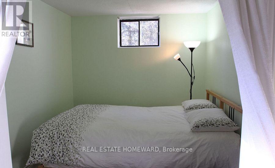 Lower - 8 Kitching Drive, East Gwillimbury, Ontario  L9N 1L2 - Photo 6 - N12556770