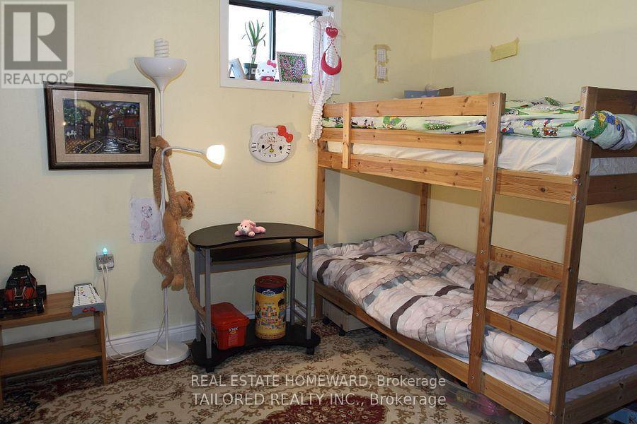 Lower - 8 Kitching Drive, East Gwillimbury, Ontario  L9N 1L2 - Photo 7 - N12556770