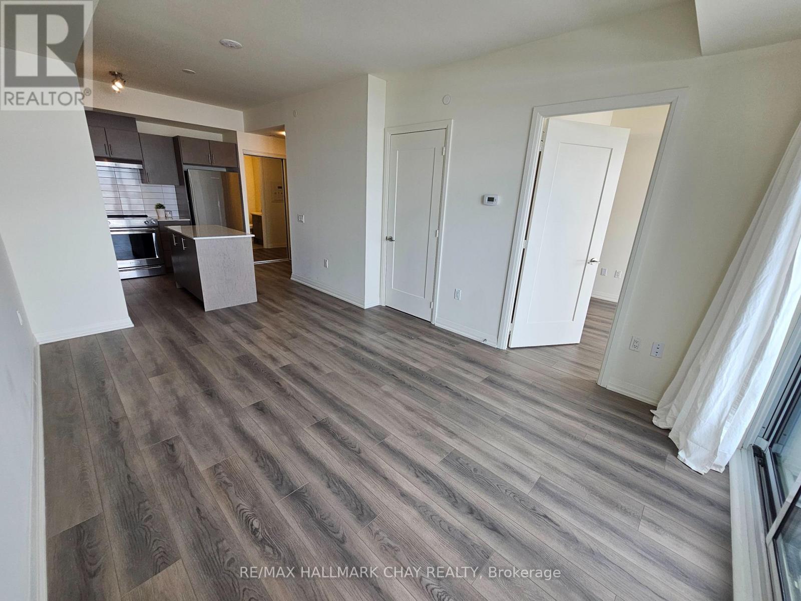 525 - 9000 Jane Street, Vaughan (Concord), Ontario  L4M 2M9 - Photo 10 - N12556778