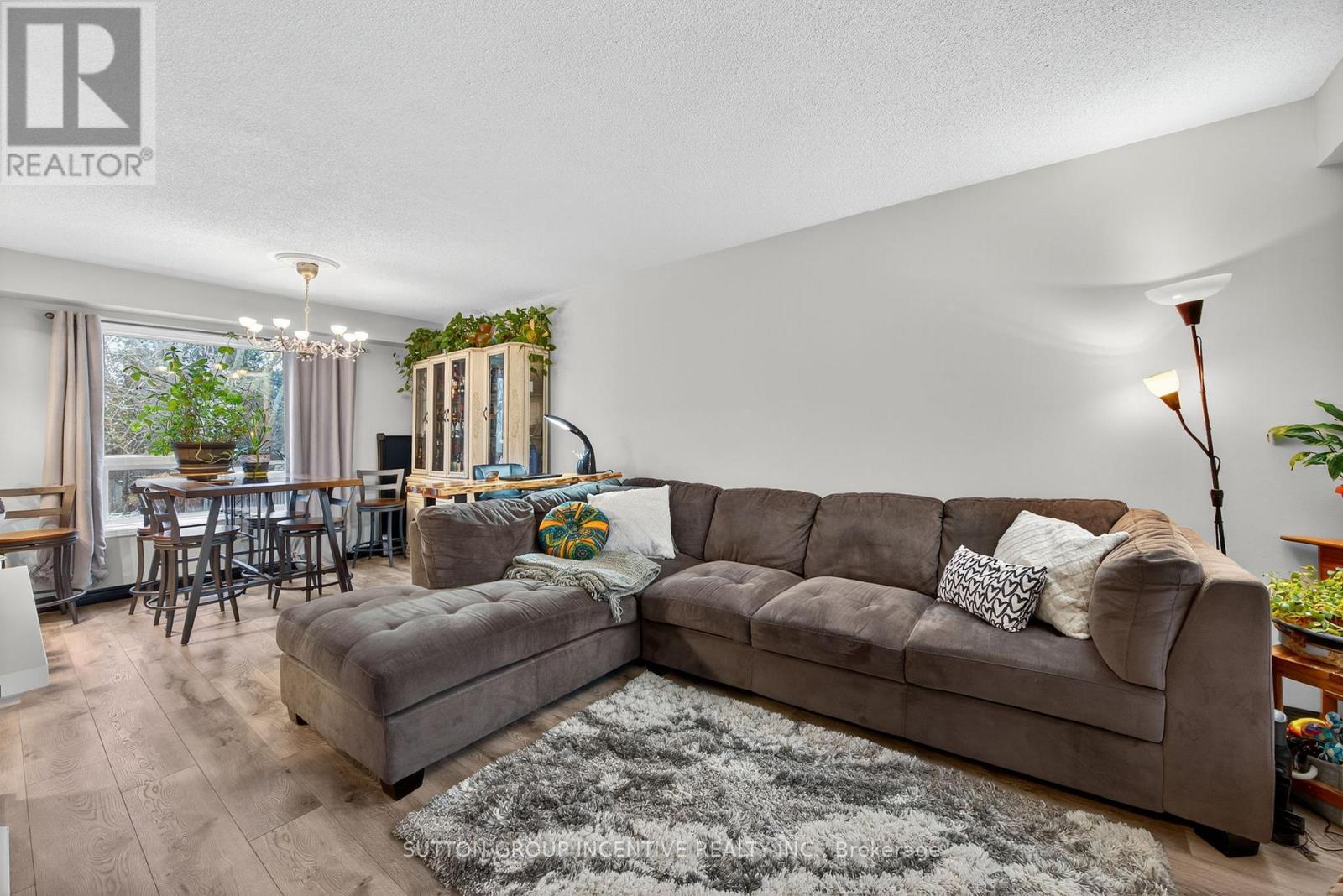 113 Garden Drive, Barrie (Allandale Heights), Ontario  L4N 5T9 - Photo 7 - S12556602