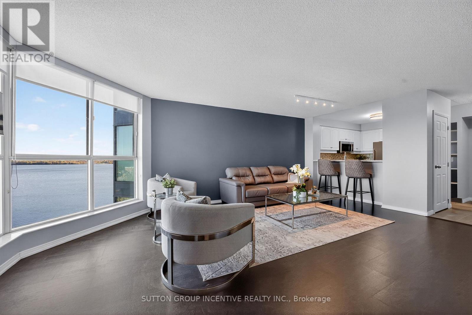 908 - 150 Dunlop Street E, Barrie (City Centre), Ontario  L4M 6H1 - Photo 10 - S12556648