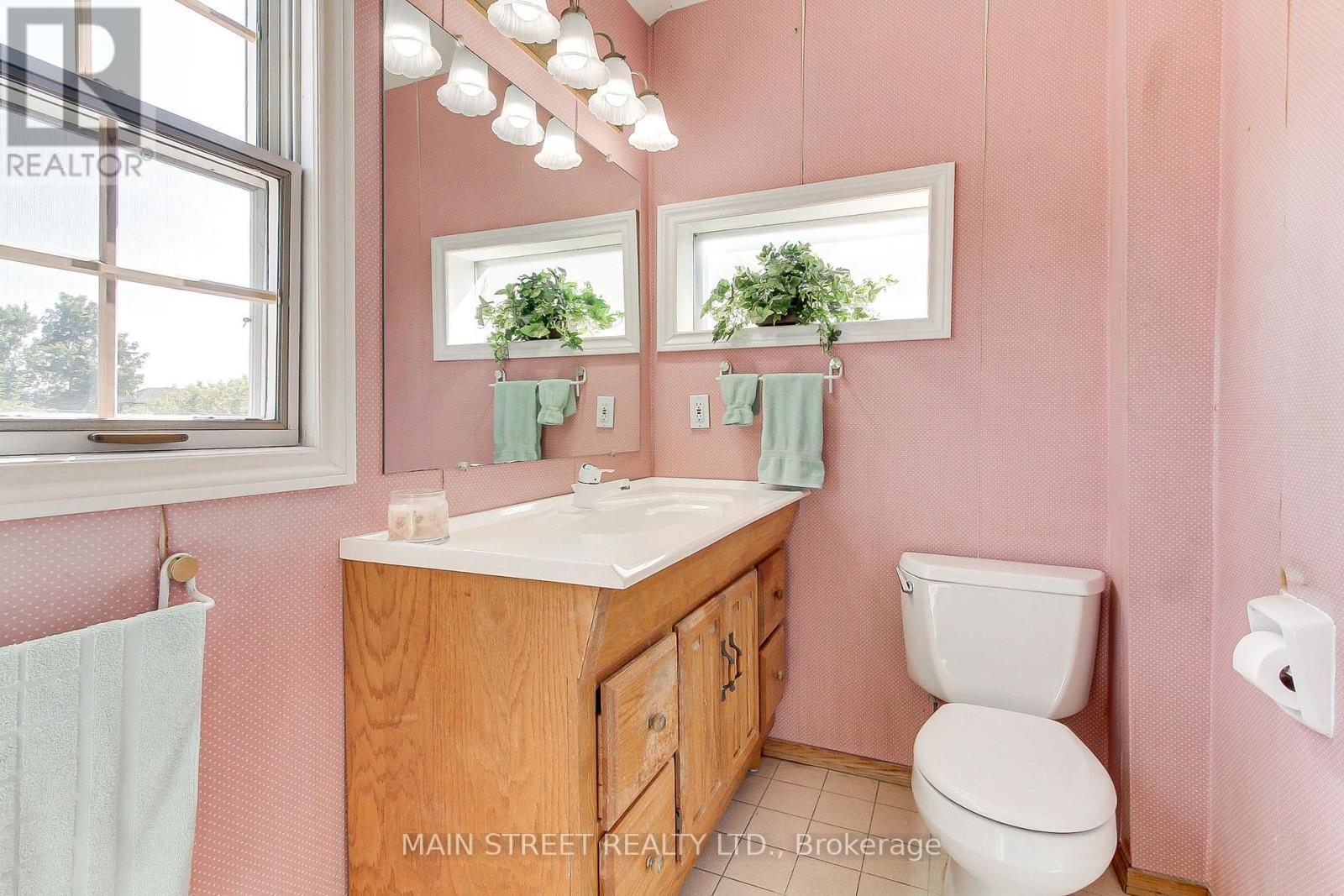 79 Simpson Avenue, Toronto, Ontario  M8Z 1E4 - Photo 30 - W12556622