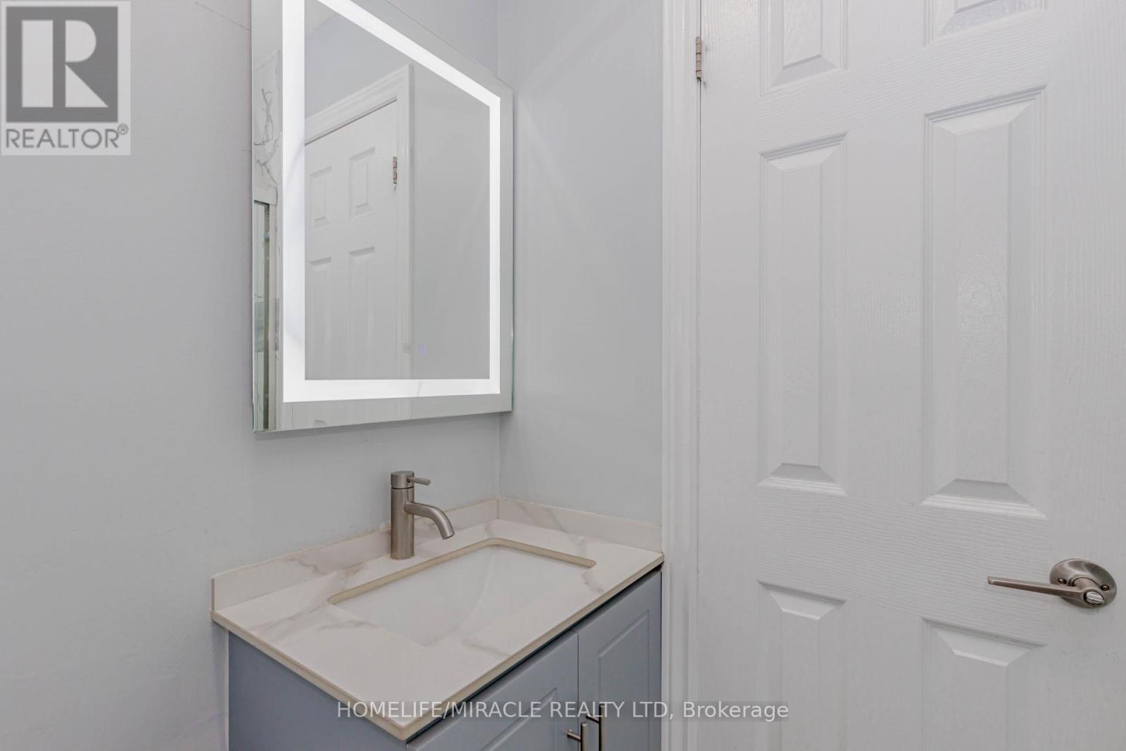 10 Festoon Place, Brampton, Ontario  L6T 4R4 - Photo 23 - W12556626