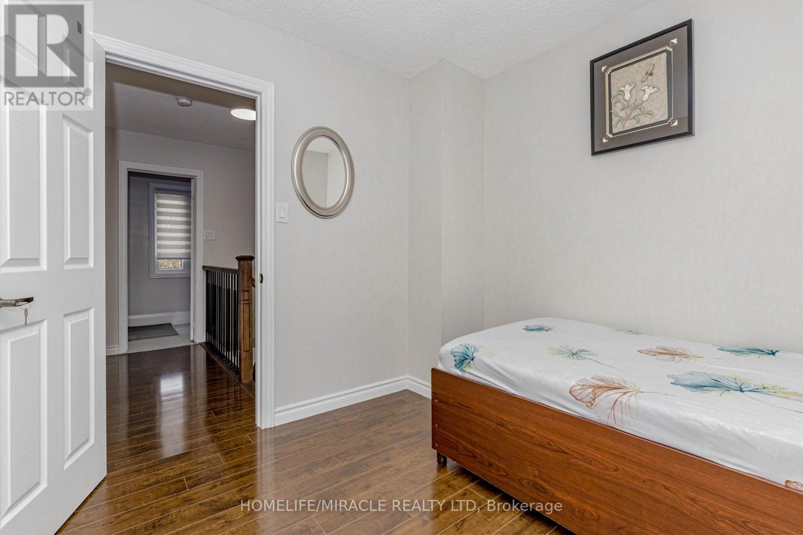 10 Festoon Place, Brampton, Ontario  L6T 4R4 - Photo 36 - W12556626