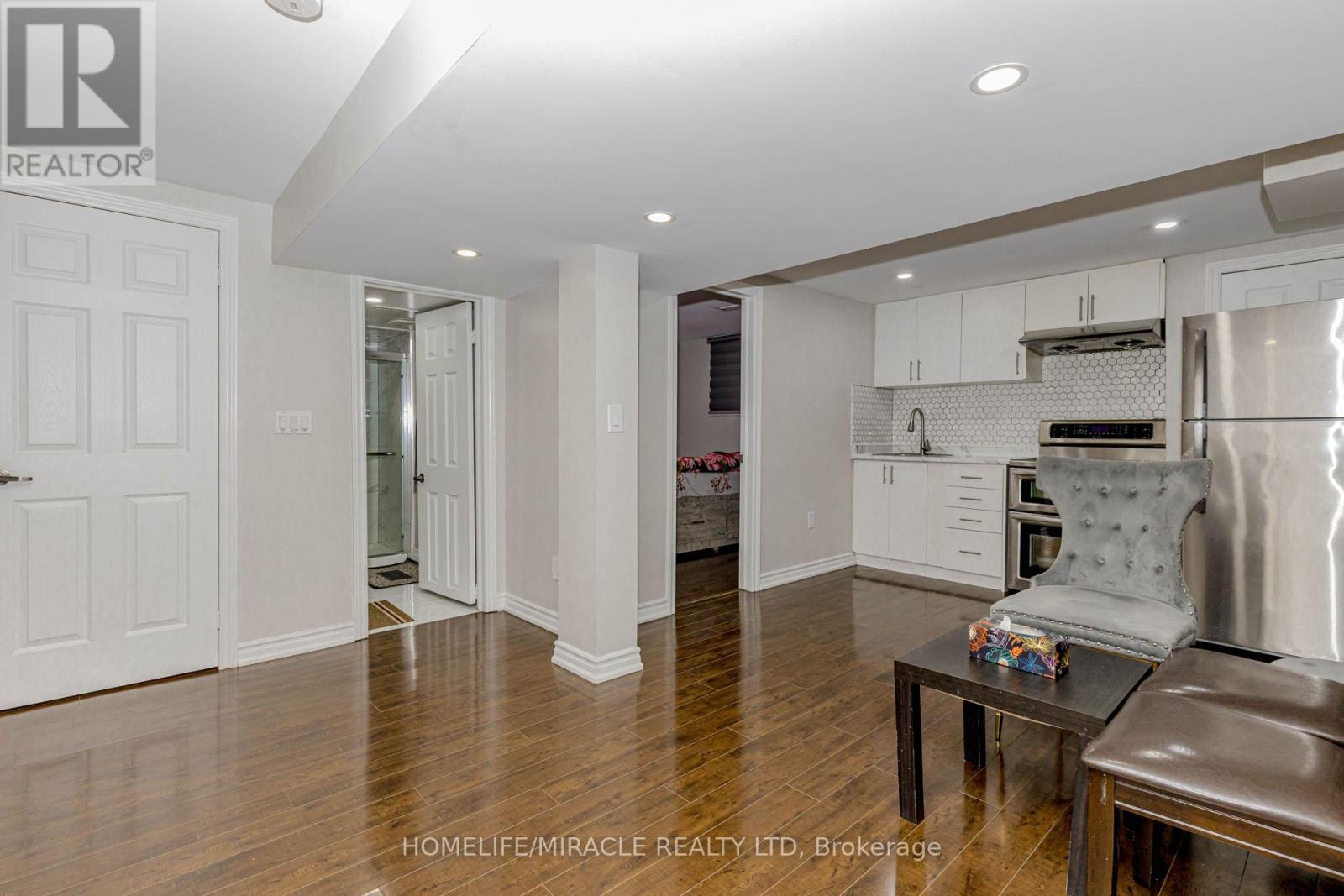 10 Festoon Place, Brampton, Ontario  L6T 4R4 - Photo 41 - W12556626