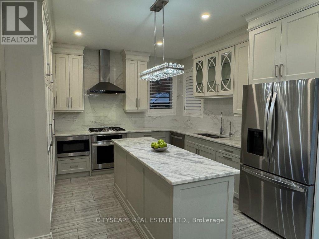 2449 Auckland Drive, Burlington, Ontario  L7L 7A9 - Photo 6 - W12556628